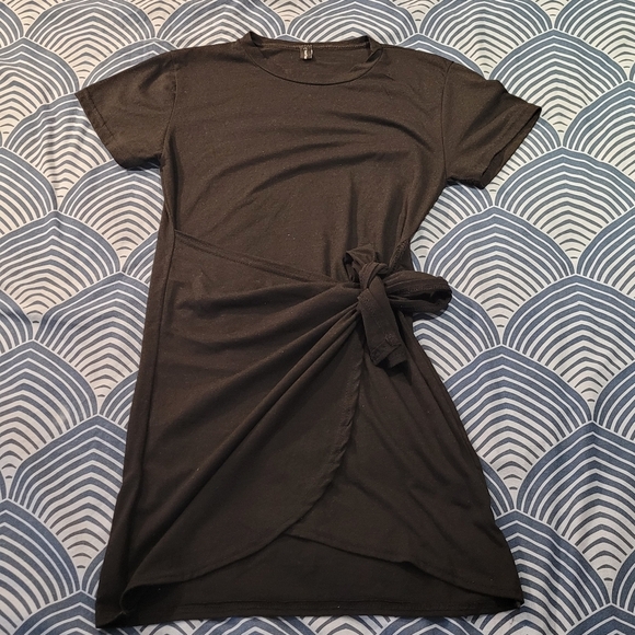 Women's Wrap T-Shirt Dress - Picture 1 of 4